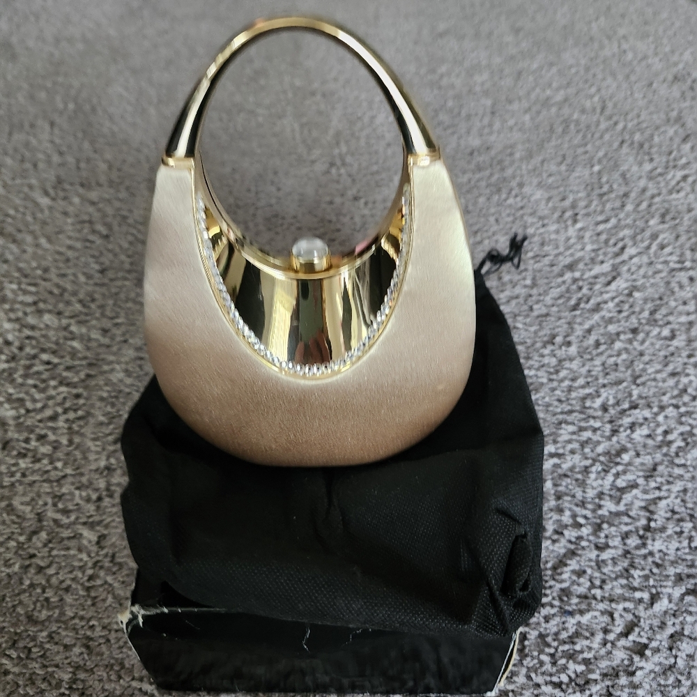 Elegant Gold and Cream Women's Bag